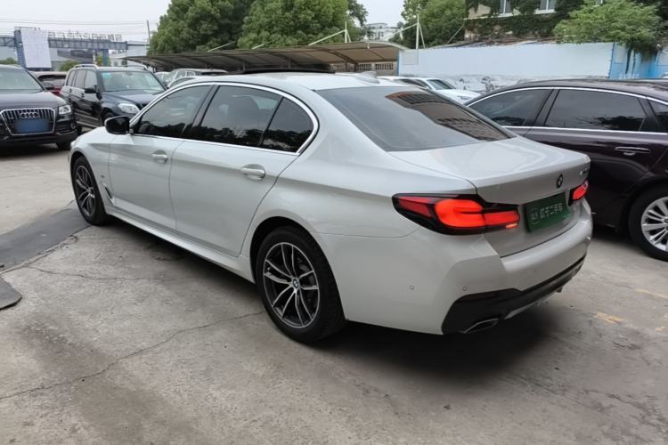 BMW 525Li 2021 — 4