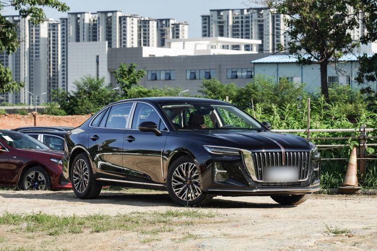 Hongqi H5 2025 — 3