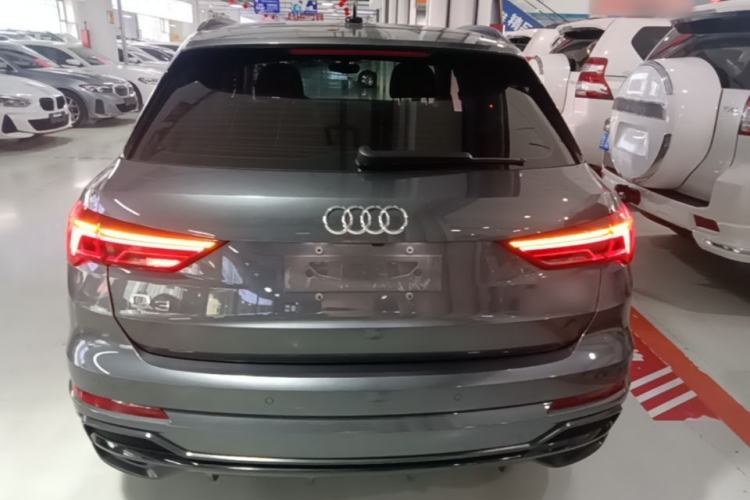 Audi Q3 2021 — 5
