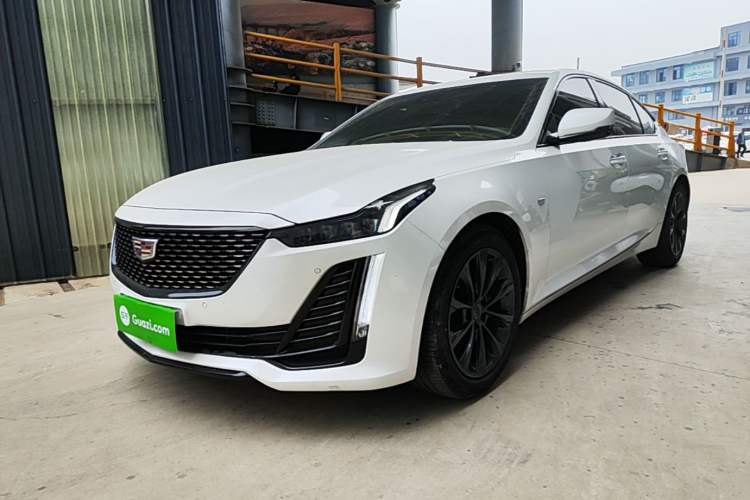 Cadillac CT5 2023 — фото 1