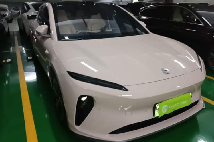 NIO ET5T 2024 — 3