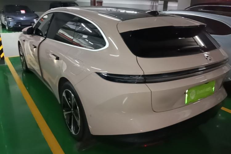 NIO ET5T 2024 — 4