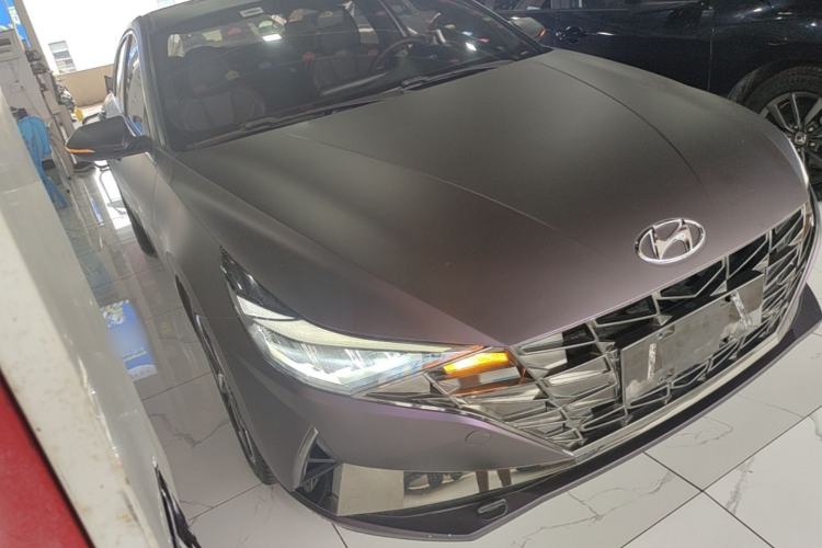 Hyundai Elantra 2021 — 3