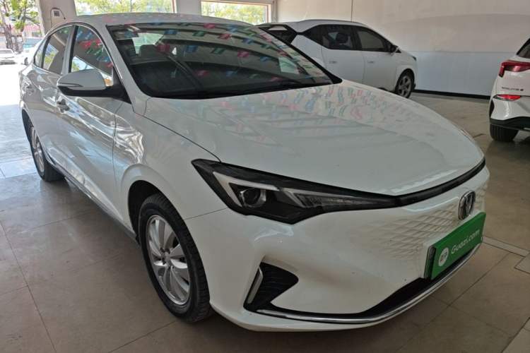 ChangAn eado new energy 2022 — фото 3