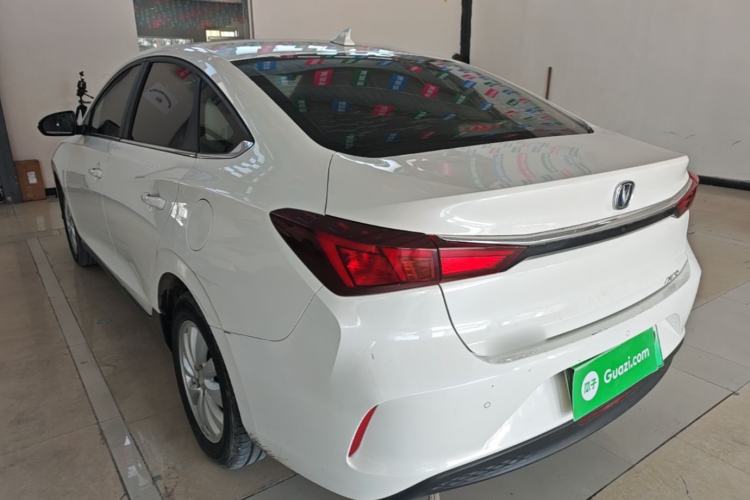 ChangAn eado new energy 2022 — фото 4