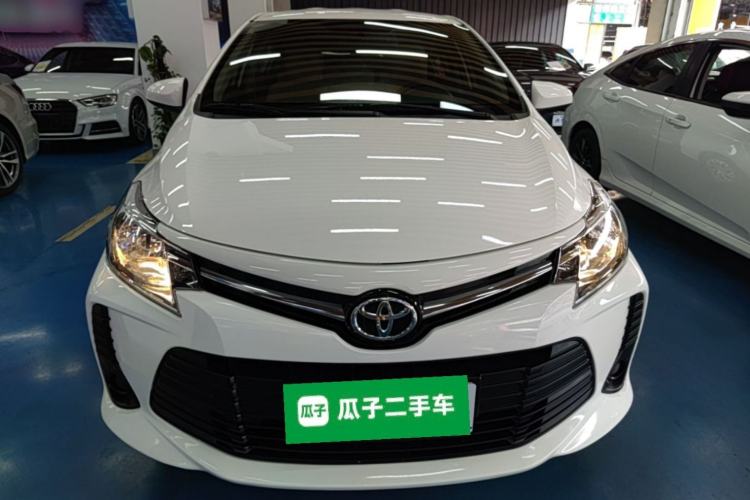 Toyota Yaris 2021 — 2