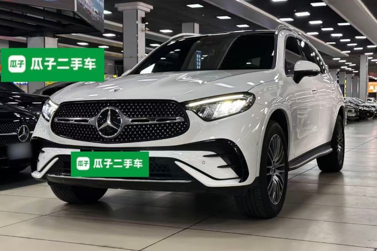 Mercedes-Benz GLC 300 L 2023 — фото 1