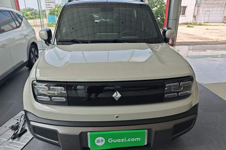Baojun Spark EUV 2025 — фото 2