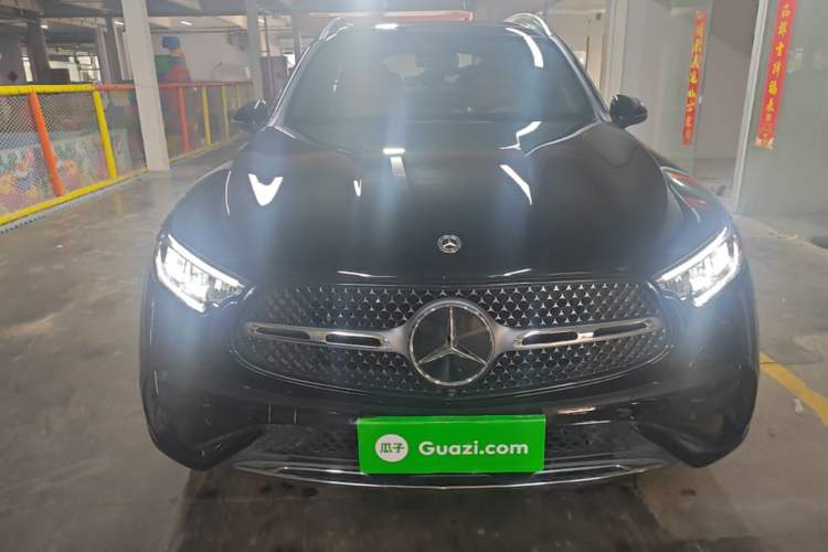 Mercedes-Benz GLC 300 L 2025 — 2