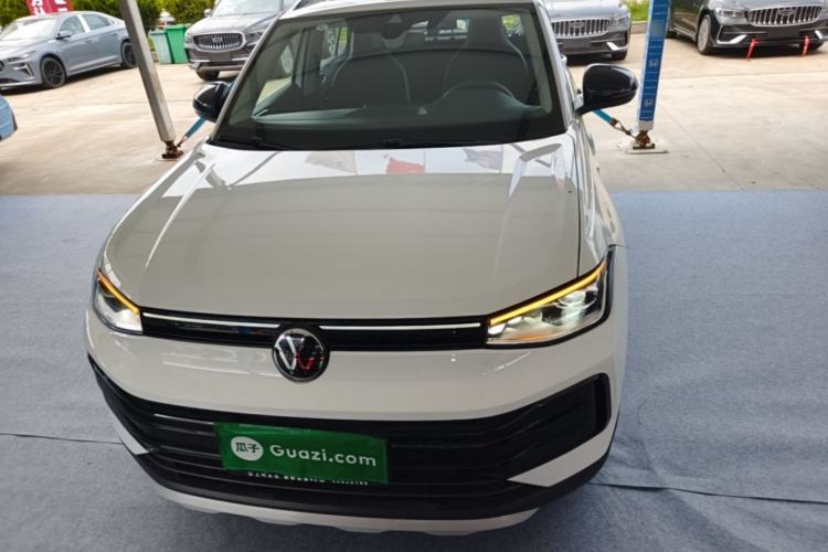 Volkswagen Tharu 2026 — 2