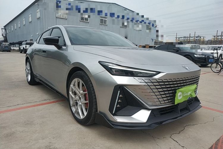 ChangAn UNI-V 2022 — 3