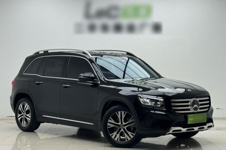 Mercedes-Benz GLB 220 2024 — 3
