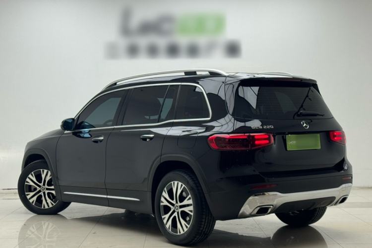 Mercedes-Benz GLB 220 2024 — 5