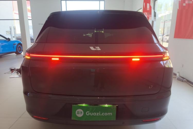 Li Auto L7 2023 — 5
