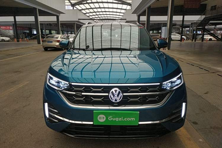 Volkswagen Tayron 2023 — 2