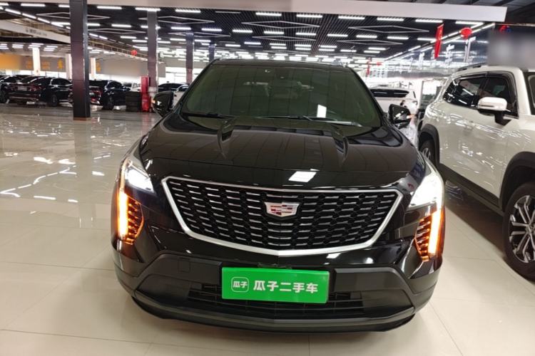 Cadillac XT4 2020 — фото 2