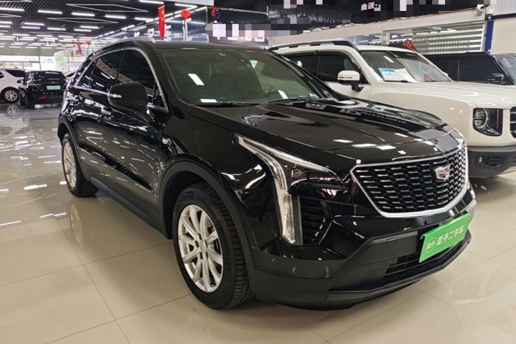 Cadillac XT4 2020 — фото 3