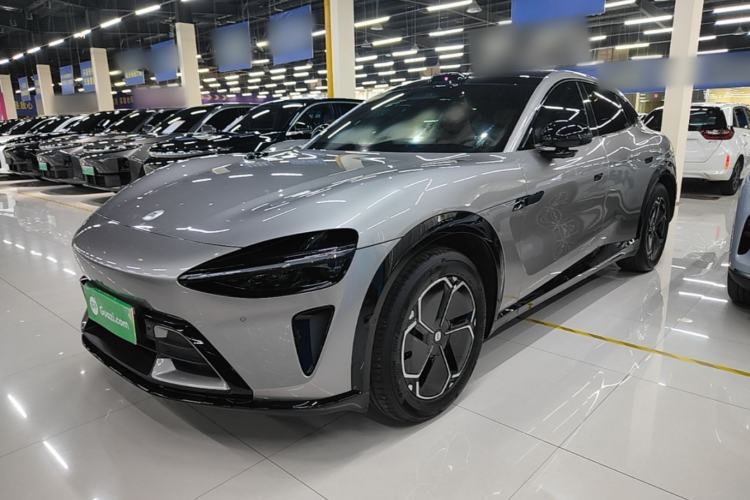 Xiaomi Auto YU7 2025 — фото 1