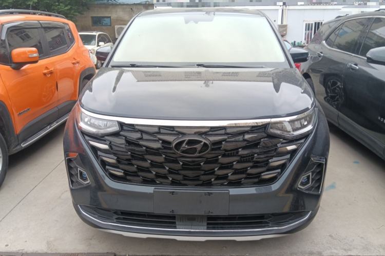 Hyundai Custo 2021 — 2