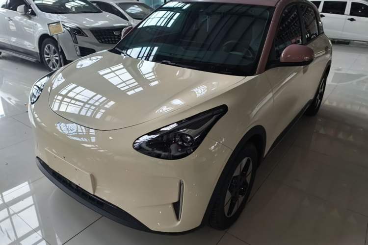 Geely Galaxy Geome 2025 — фото 1