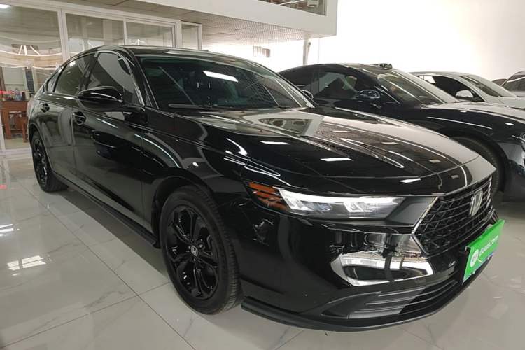 Honda Accord 2025 — 3