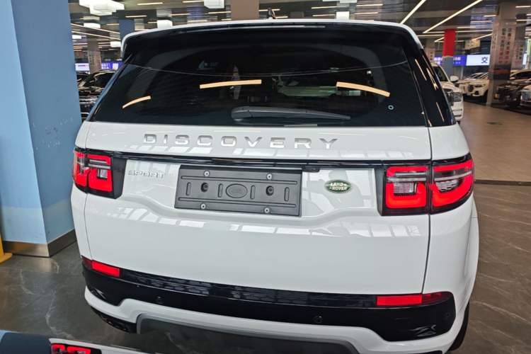 Land Rover Discovery Sport 2024 — фото 5