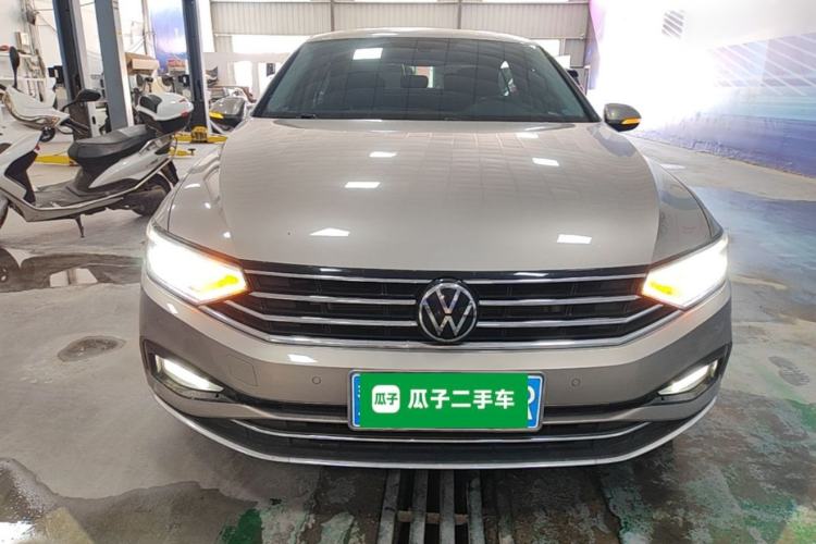 Volkswagen Magotan 2020 — 2