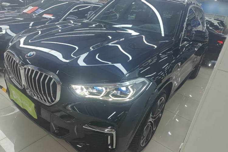 BMW X5 2022 — фото 1