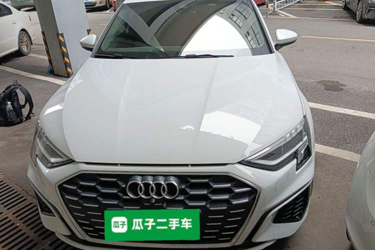Audi A3 2021 — 2