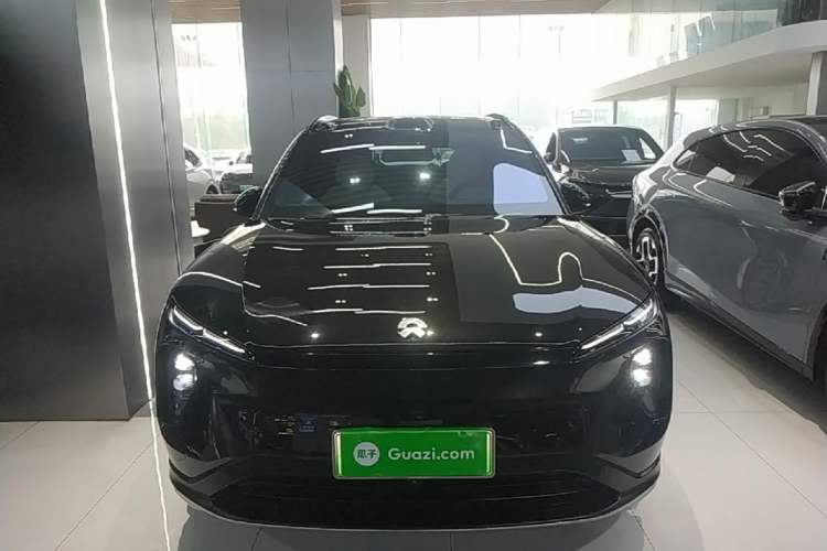 NIO ES6 2024 — 2