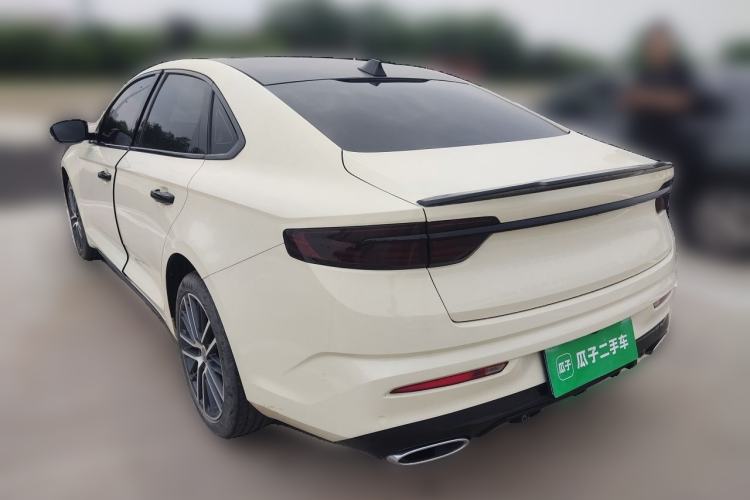 Geely Preface 2021 — 4