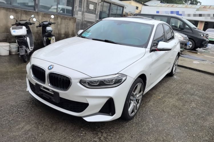 BMW 1 series 2020 — фото 1