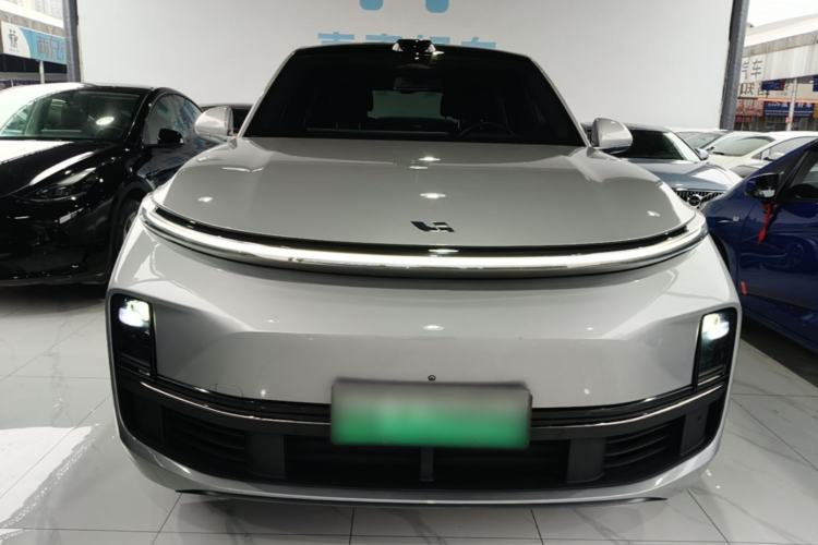 Li Auto L9 2022 — 2