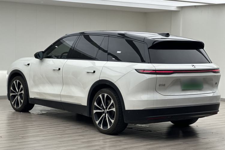 NIO ES8 2024 — 4