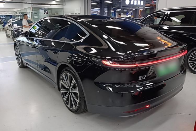 NIO ET7 2024 — 4