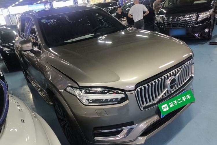 Volvo XC90 2021 — 3