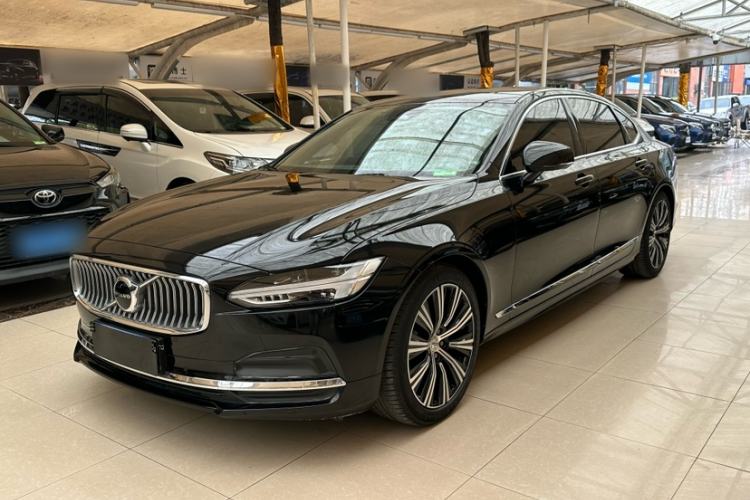 Volvo S90 2024 — фото 1