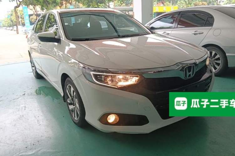Honda Civic 2019 — 3