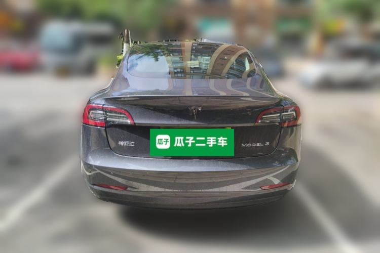 Tesla Model 3 2021 — 3