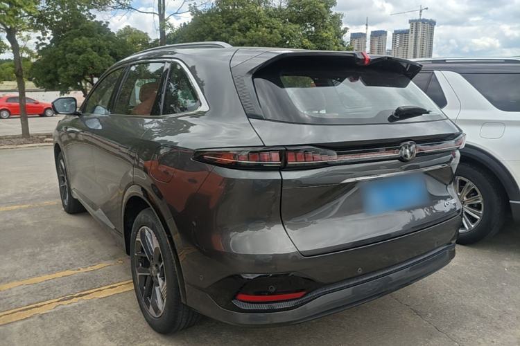 ChangAn CS75 PLUS 2025 — фото 4