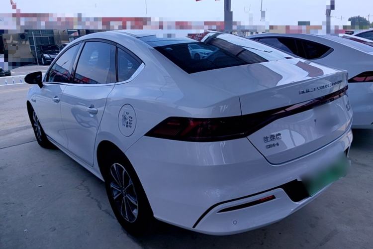 BYD Qin Plus 2023 — фото 4
