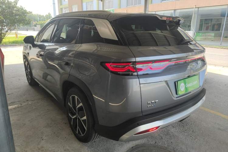 BYD Song L DM-i 2025 — фото 4