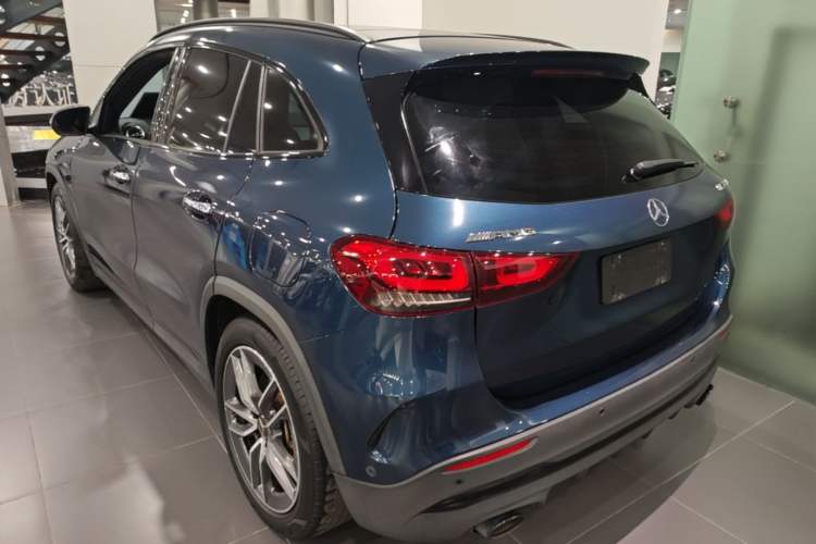 Mercedes-Benz AMG GLA 35 2021 — 4