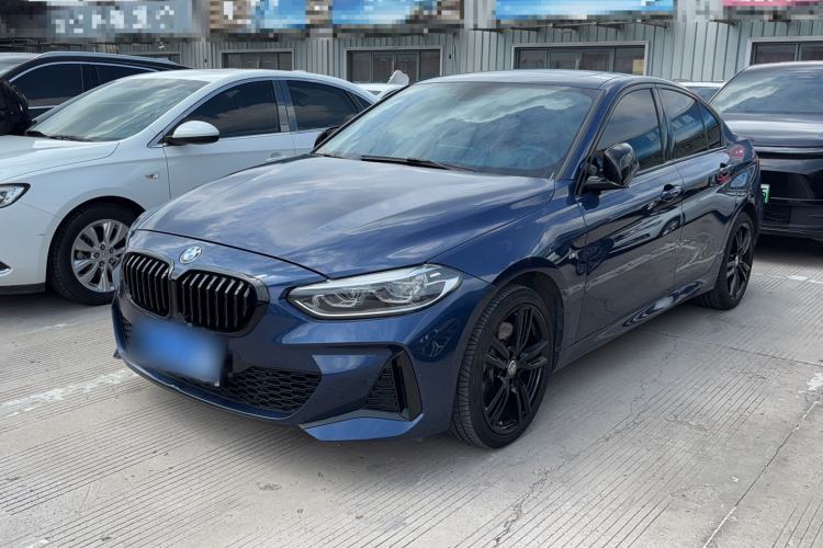 BMW 125i 2023 — фото 1