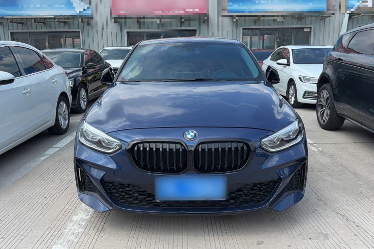 BMW 125i 2023 — фото 2