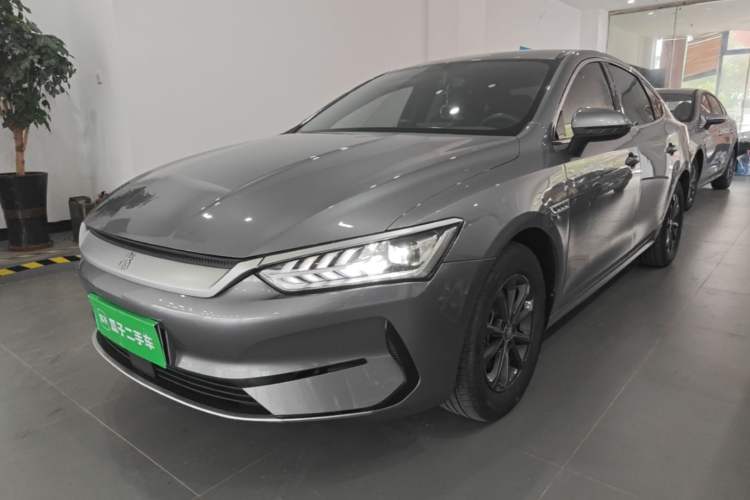 BYD Qin PLUS 2023 — фото 1