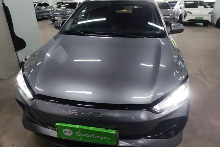BYD e2 2024 — 2
