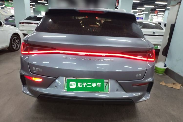 BYD e2 2024 — 5