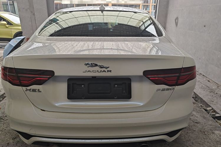 Jaguar XEL 2022 — 5