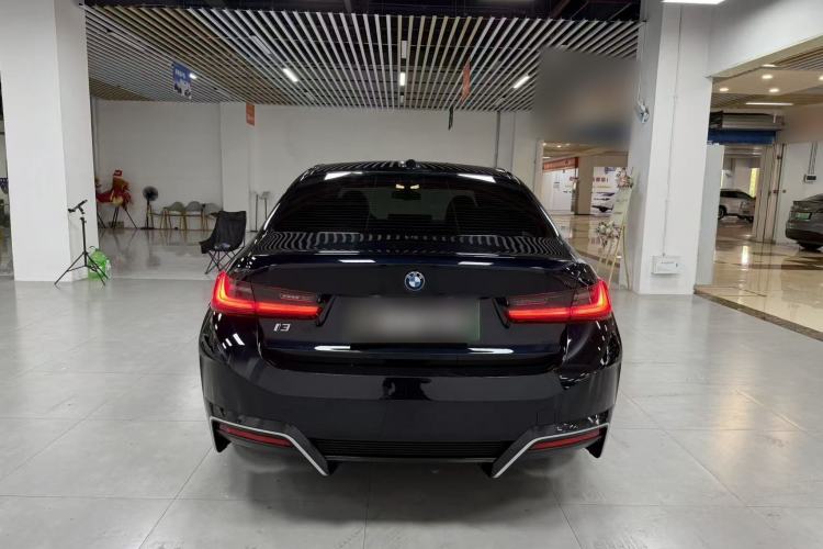 BMW i3 2022 — 5